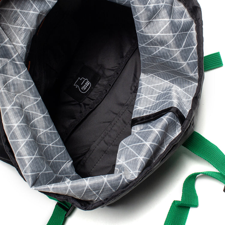 Brain Dead - Equipment Climbing Backpack
Color : Black