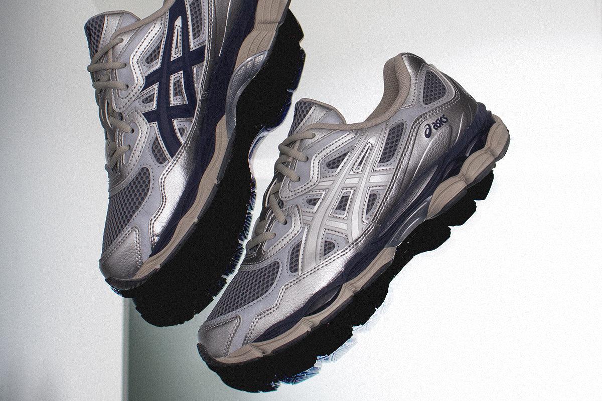 Asics | Gel-NYC x Billy's
Style # 1203A581.020
Color : Pure Silver / Midnight