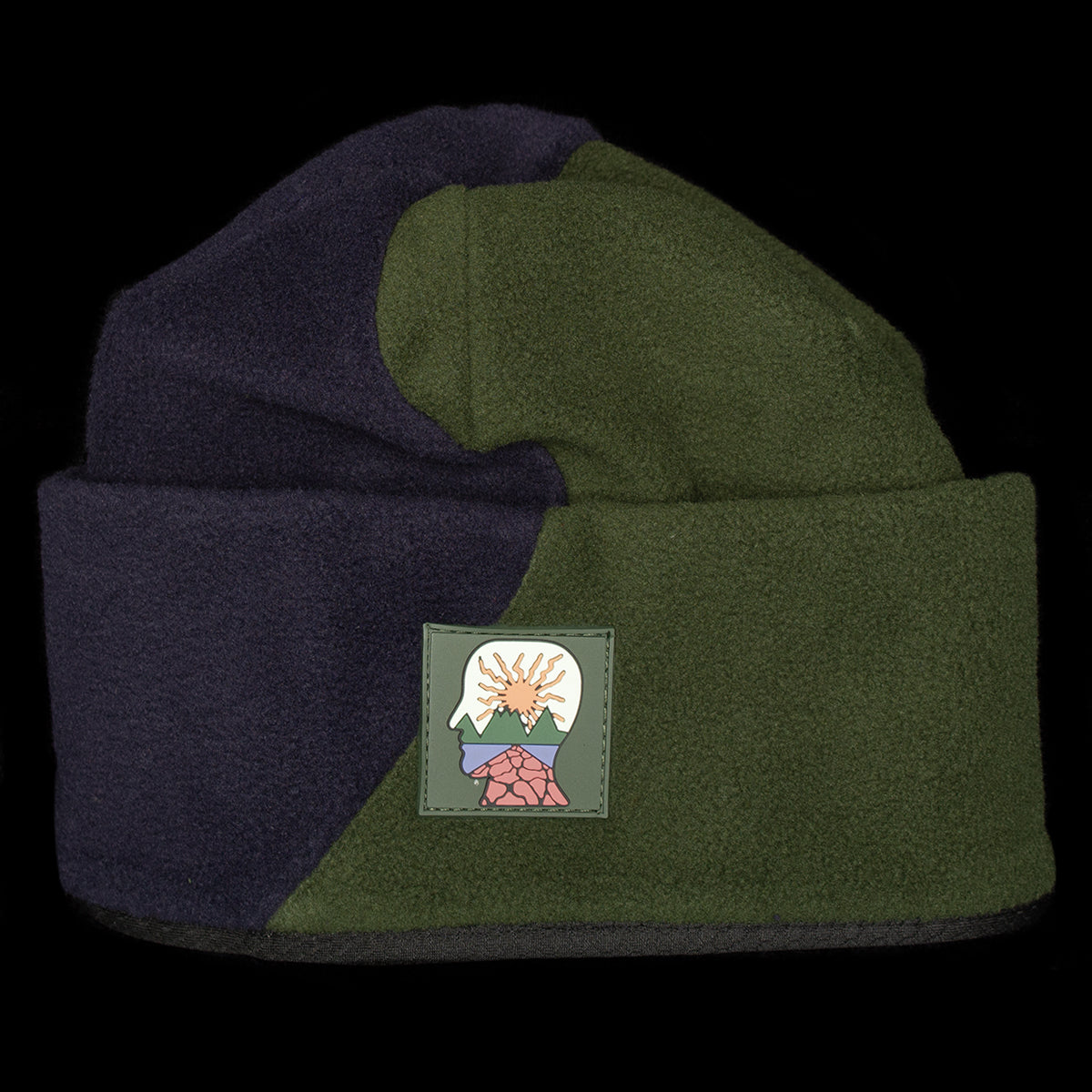 Brain Dead - Organic Panel Polar Fleece Beanie
Color : Navy / Olive
