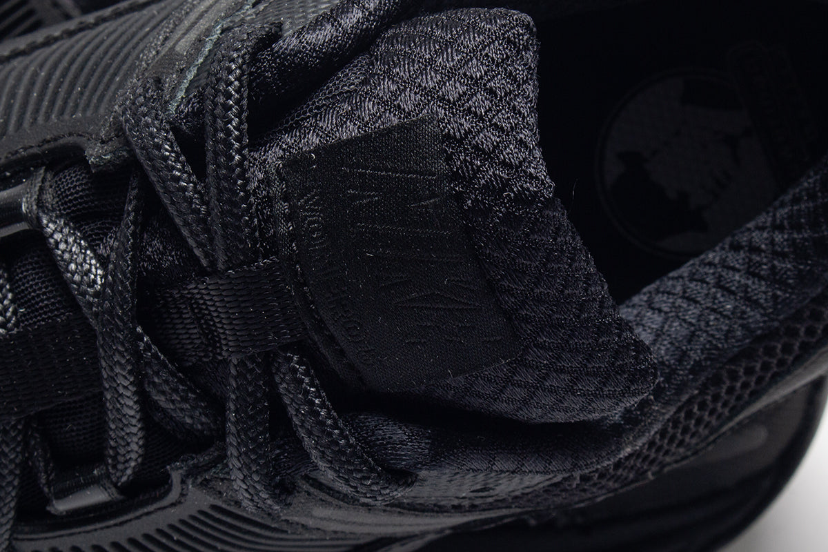 Nike | Zoom Vomero 5 Style # BV1358-003 Color : Black / Black