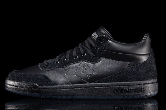 Converse - Fastbreak Pro Mid x Sage Elsesser
Style # A16768C
Color : Black