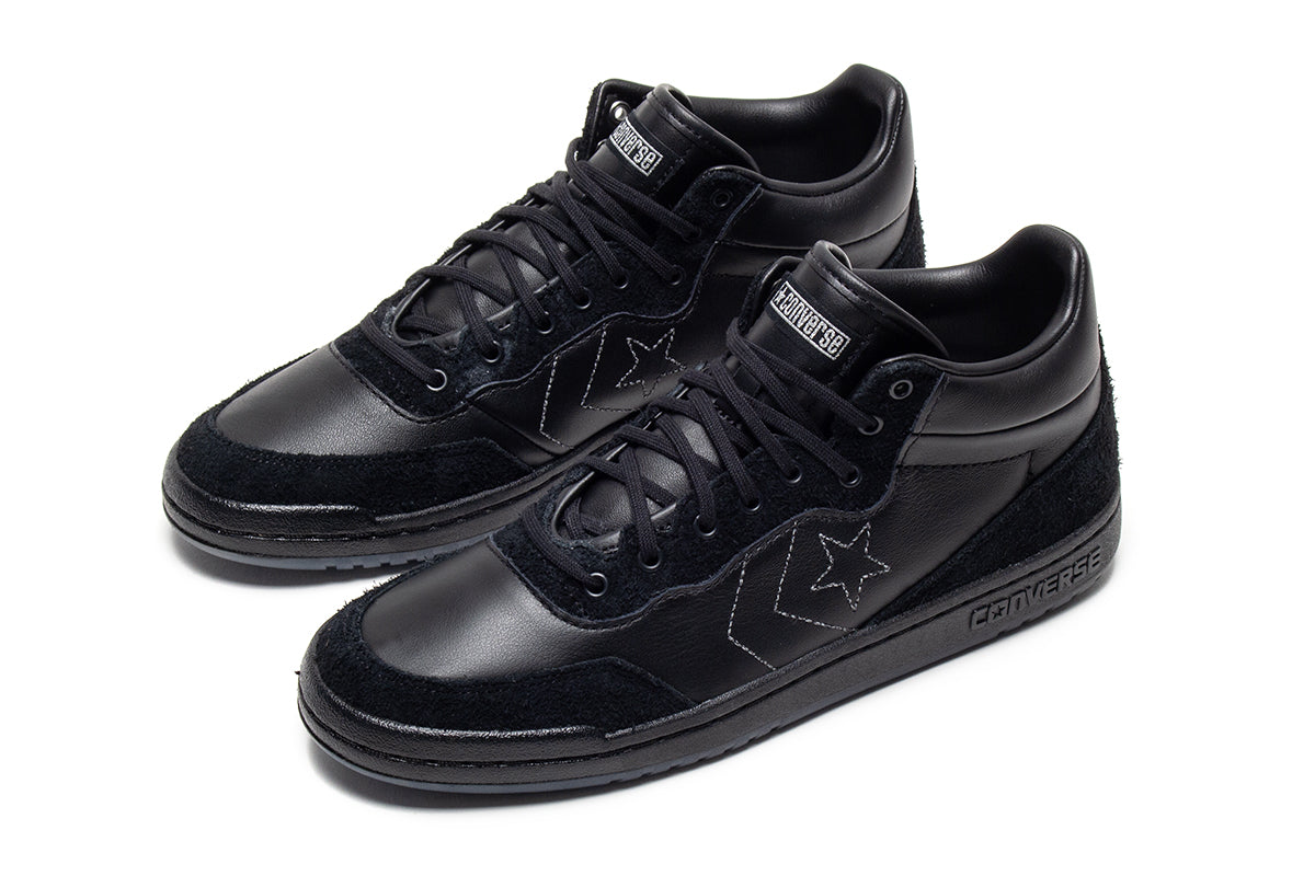 Converse - Fastbreak Pro Mid x Sage Elsesser
Style # A16768C
Color : Black