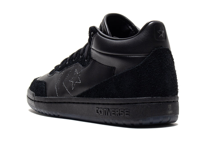 Converse - Fastbreak Pro Mid x Sage Elsesser
Style # A16768C
Color : Black