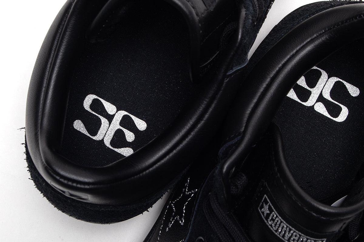 Converse - Fastbreak Pro Mid x Sage Elsesser
Style # A16768C
Color : Black