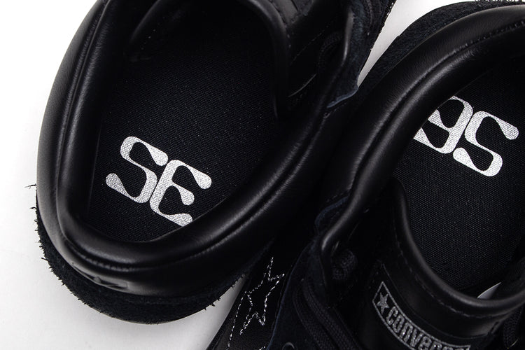 Converse - Fastbreak Pro Mid x Sage Elsesser
Style # A16768C
Color : Black