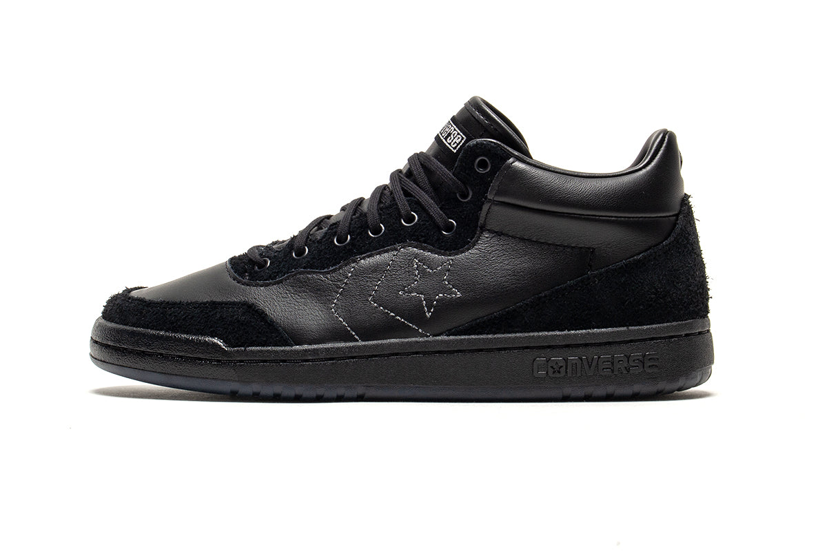 Converse - Fastbreak Pro Mid x Sage Elsesser
Style # A16768C
Color : Black