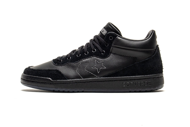 Converse - Fastbreak Pro Mid x Sage Elsesser
Style # A16768C
Color : Black