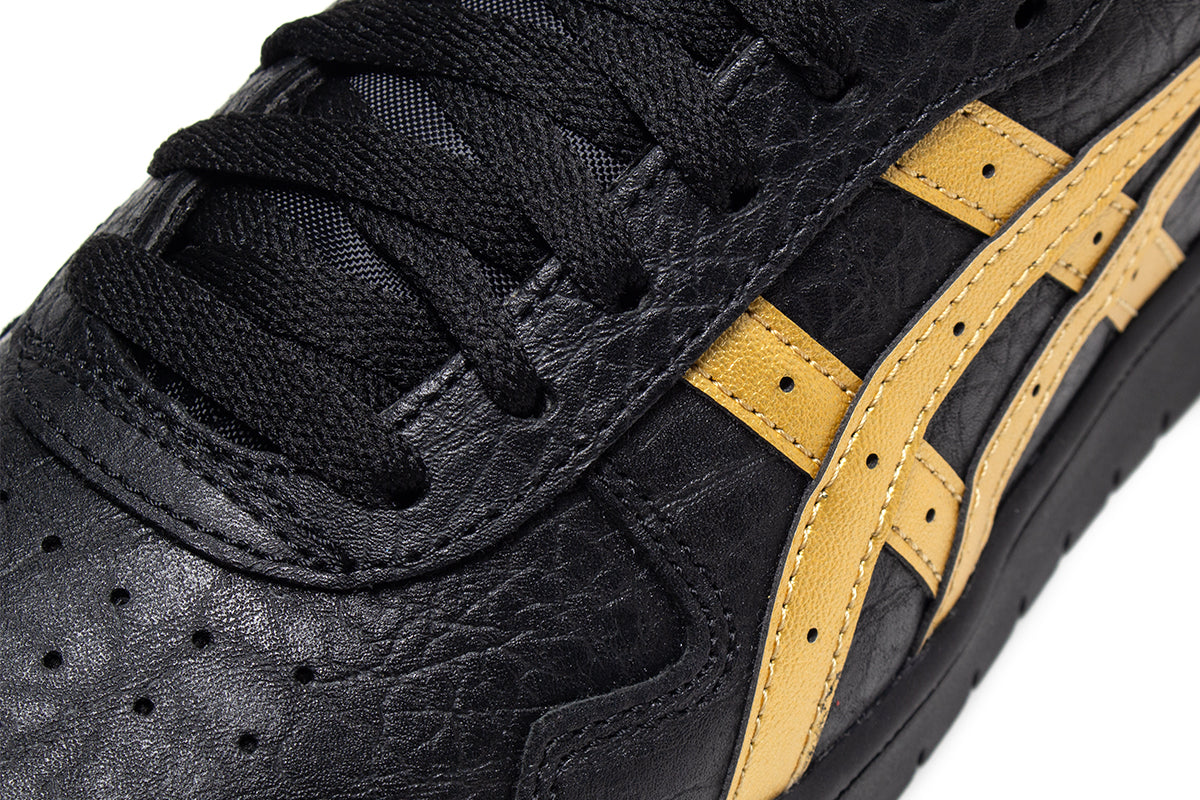 Asics Skateboarding | Japan Pro
Style # 1201B048.002
Color : Black / Pure Gold