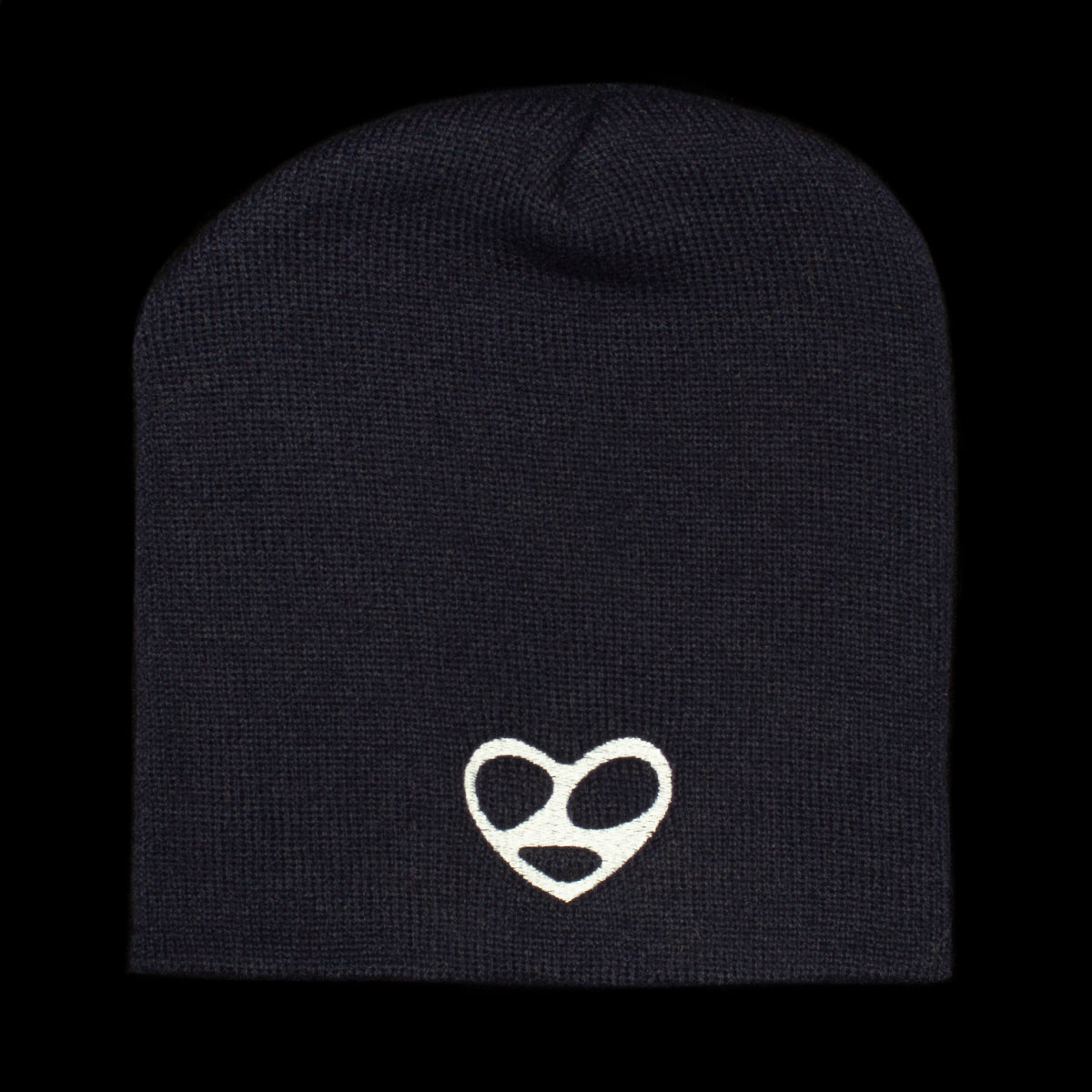 Limosine | Limo Heart Beanie
Color : Navy / Silver