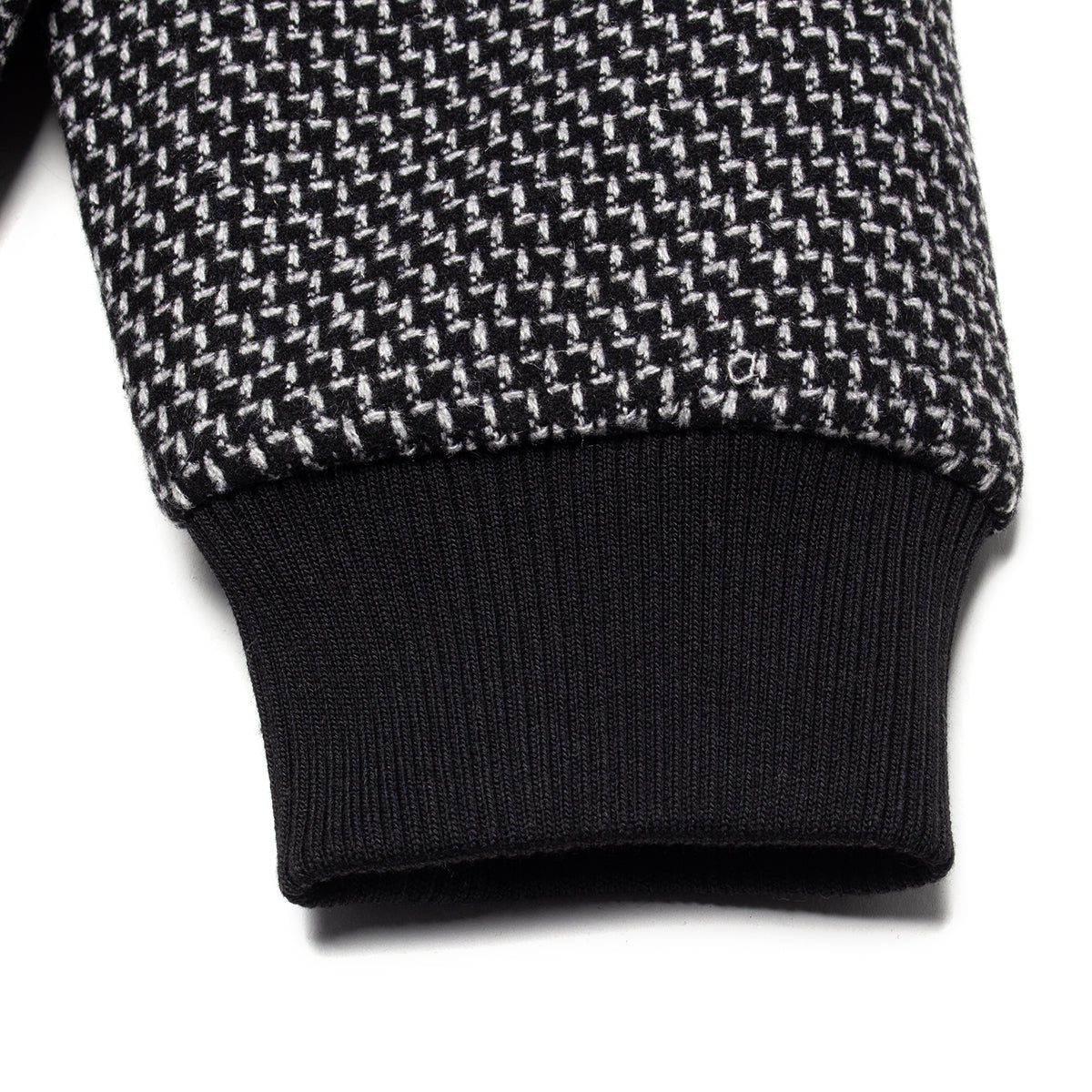 Metalwood - Mechanic Jacket
Color : Black
Materials : 100% Melton Wool - Poly Fiil

2-way front zip closure
Side hand pockets
Metal charm on back neck
Ribbed cuffs