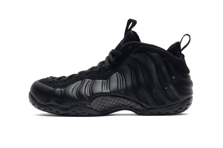 Nike | Air Foamposite One Style # FD5855-001 Color : Black / Anthracite