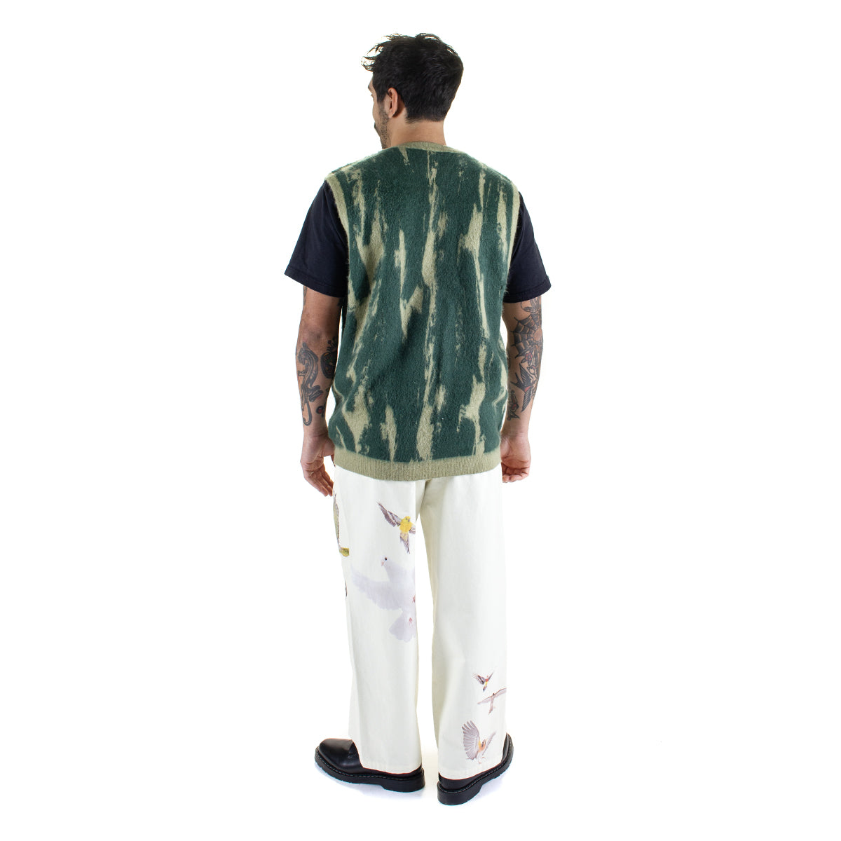 Students - Cimarron Knit Vest Sweater
Color : Military