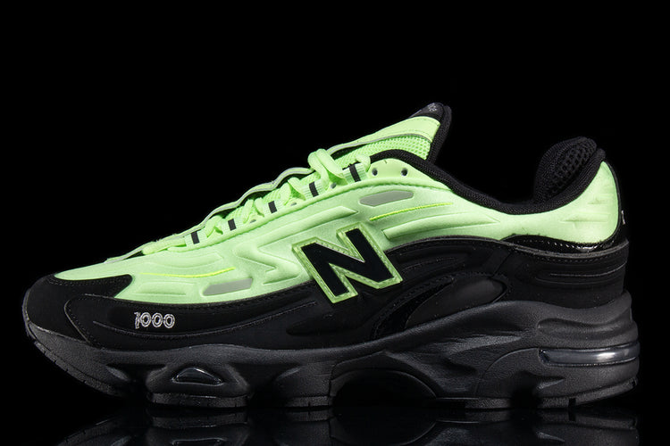 New Balance - 1000D
Style # M1000DD
Color : Black / Mint Flash / Light Gold Metallic