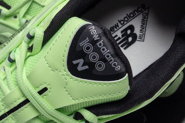 New Balance - 1000D
Style # M1000DD
Color : Black / Mint Flash / Light Gold Metallic