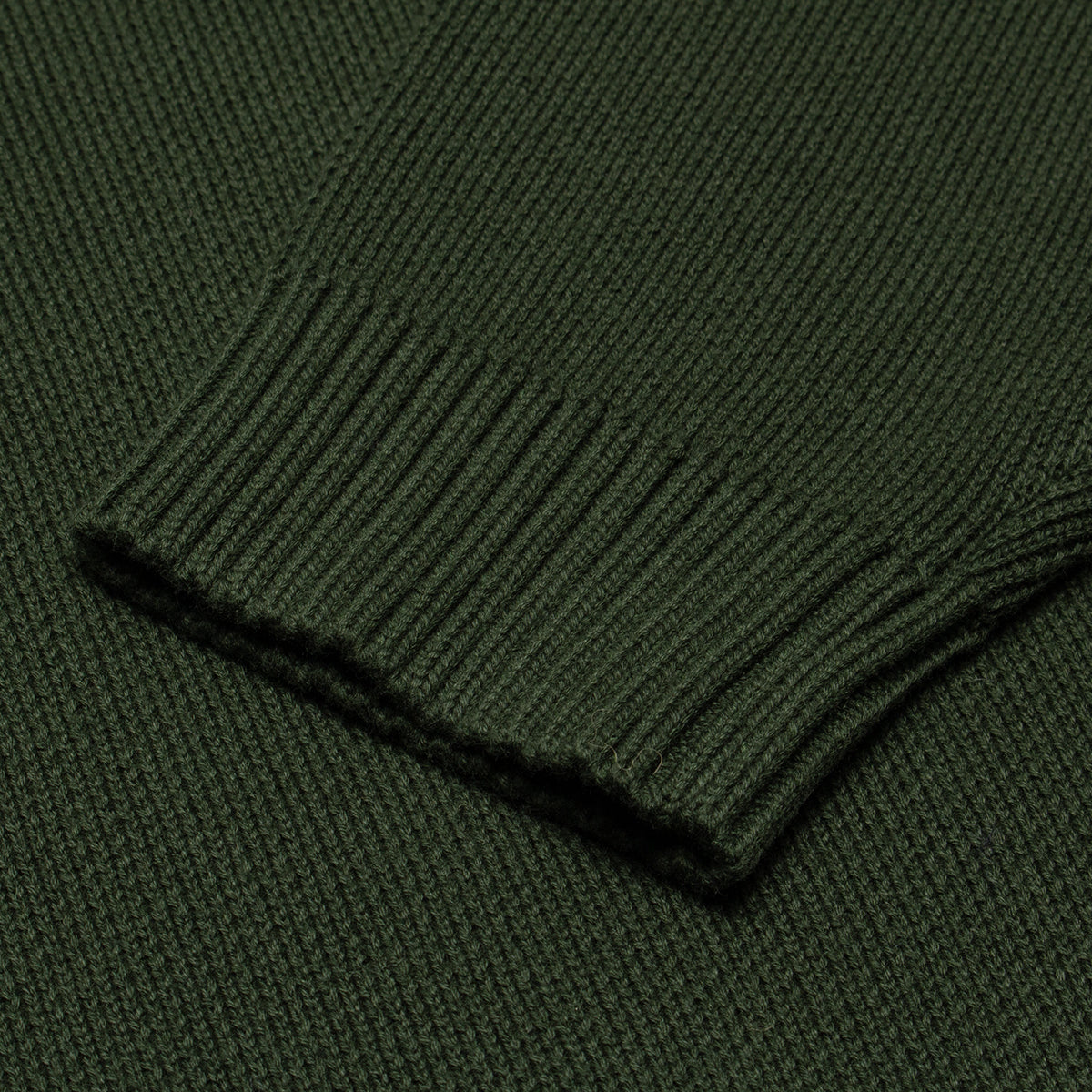 Students - Oakridge Knit Crew Sweater
Color : Pine
Materials : 100% Cotton