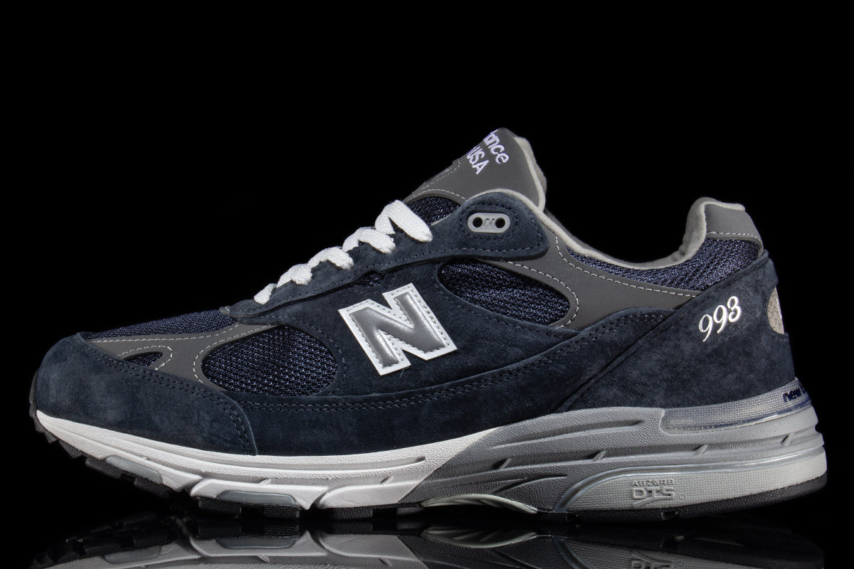 New Balance - 993
Style # MR993NV
Color : Navy / Grey / White