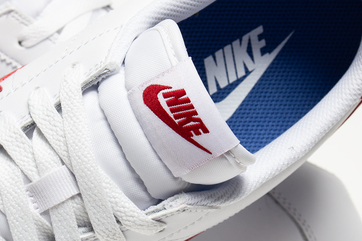 Nike | Cortez
Style # DM4044-108
Color : White / Varsity Red / Varsity Blue