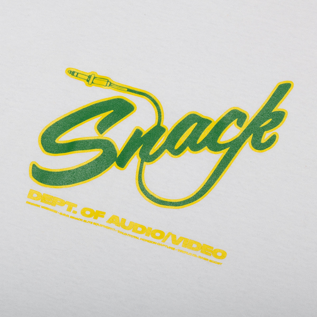 Snack - Mic Check T-Shirt
Color : White