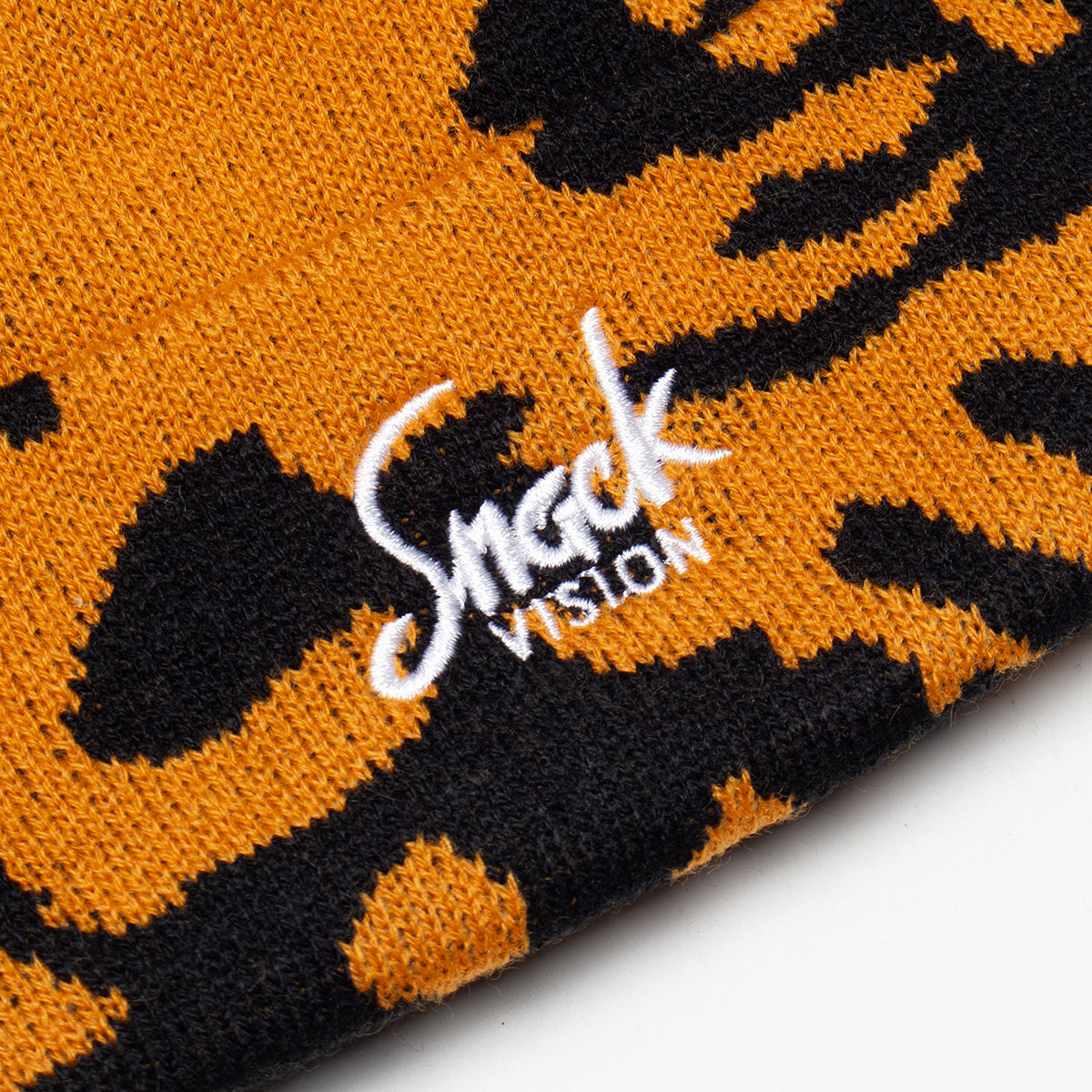 Snack | Visionz Beanie
Color : Orange / Black