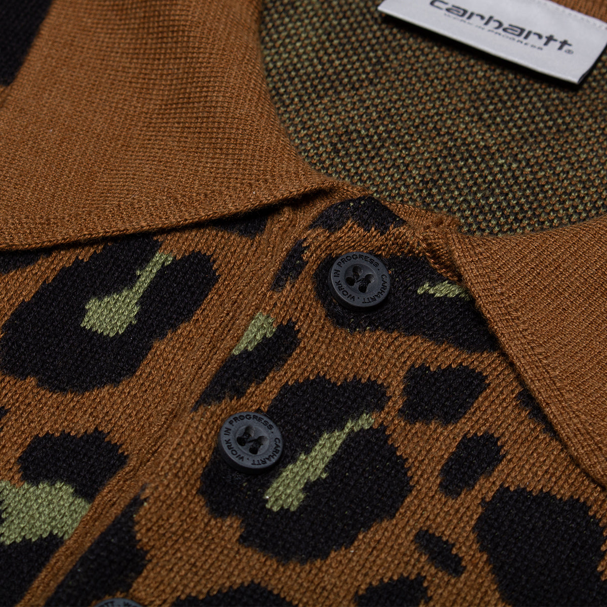 Carhartt WIP | Arlo Polo
Style # I034032-2H4
Color : Tamarind / Black Camo Leopard Jacquard