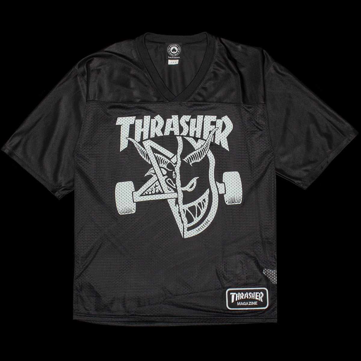 Thrasher - Thrash &amp; Burn x Spitfire Replica Football Jersey
Color : Black
Materials : 100% Polyester
V-neck collar