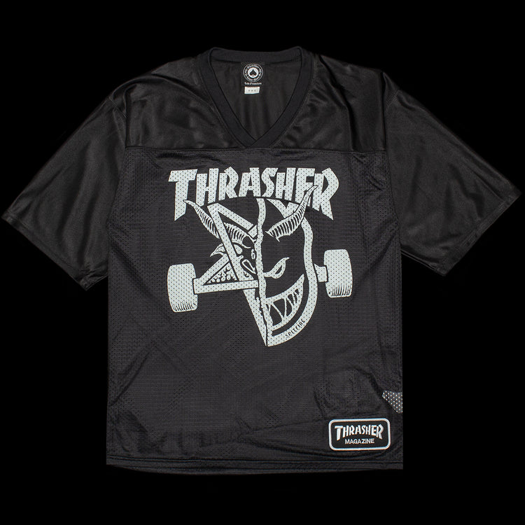 Thrasher - Thrash &amp; Burn x Spitfire Replica Football Jersey
Color : Black
Materials : 100% Polyester
V-neck collar