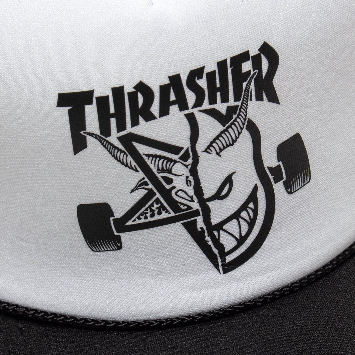 Thrasher - Thrash &amp; Burn Trucker Hat
Color : Black / White
Materials : 100% Acrylic