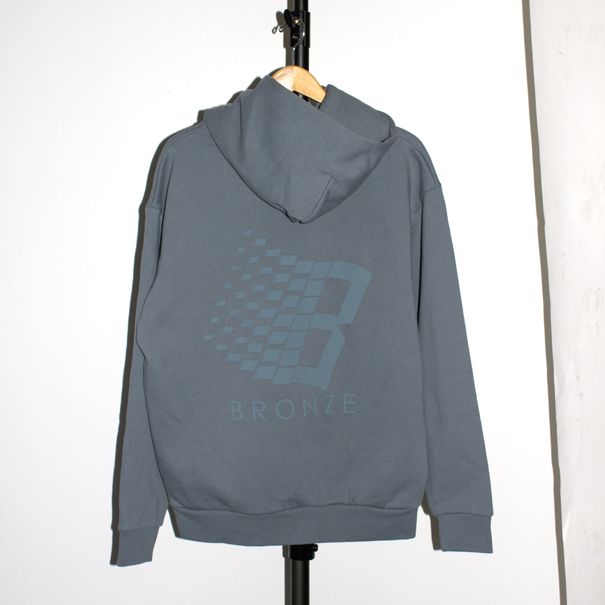 Bronze - B Logo Puff Print Hoodie
Color : Blue