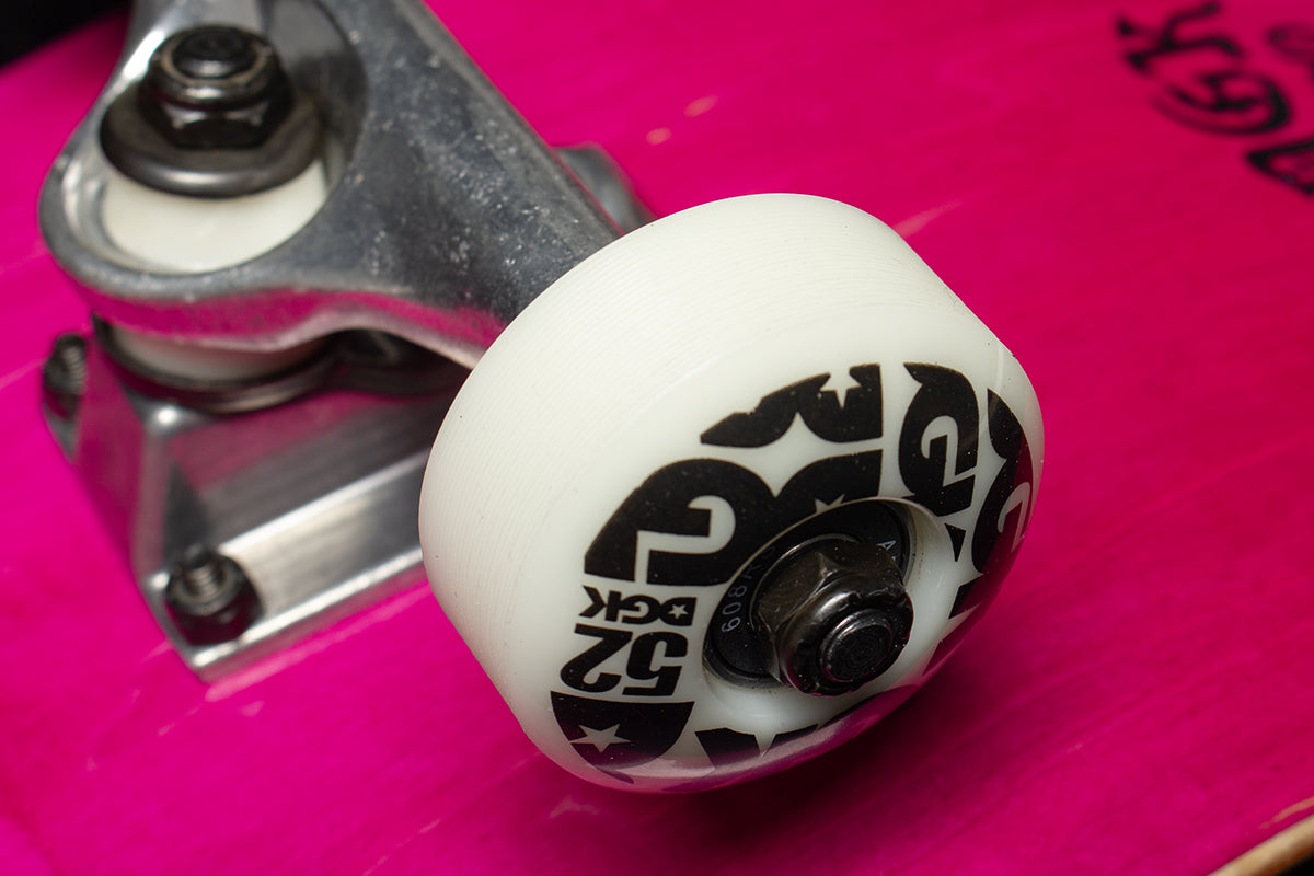 DGK - Feels Complete Deck