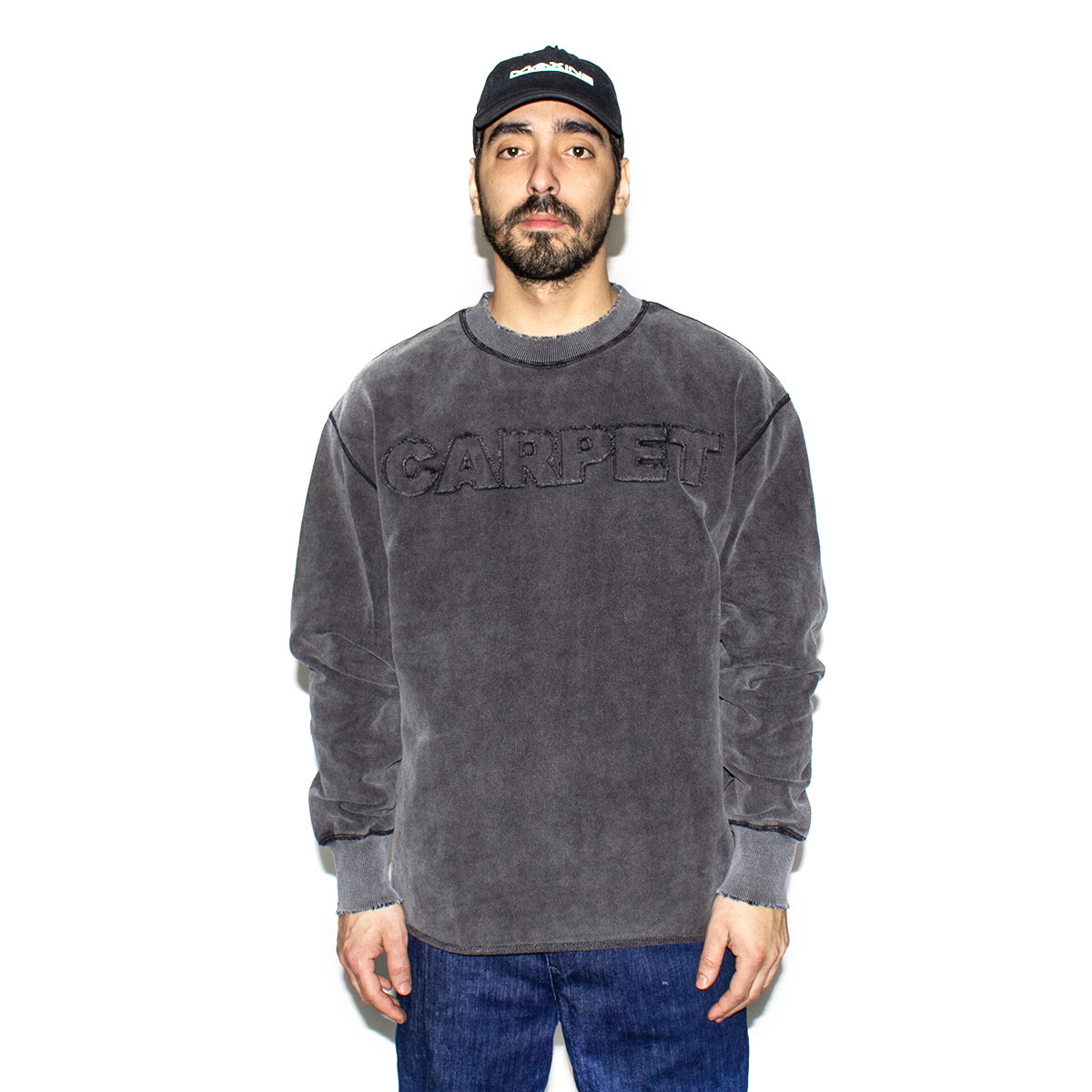 Carpet Company | Freyed Sweater Color : Faded Black