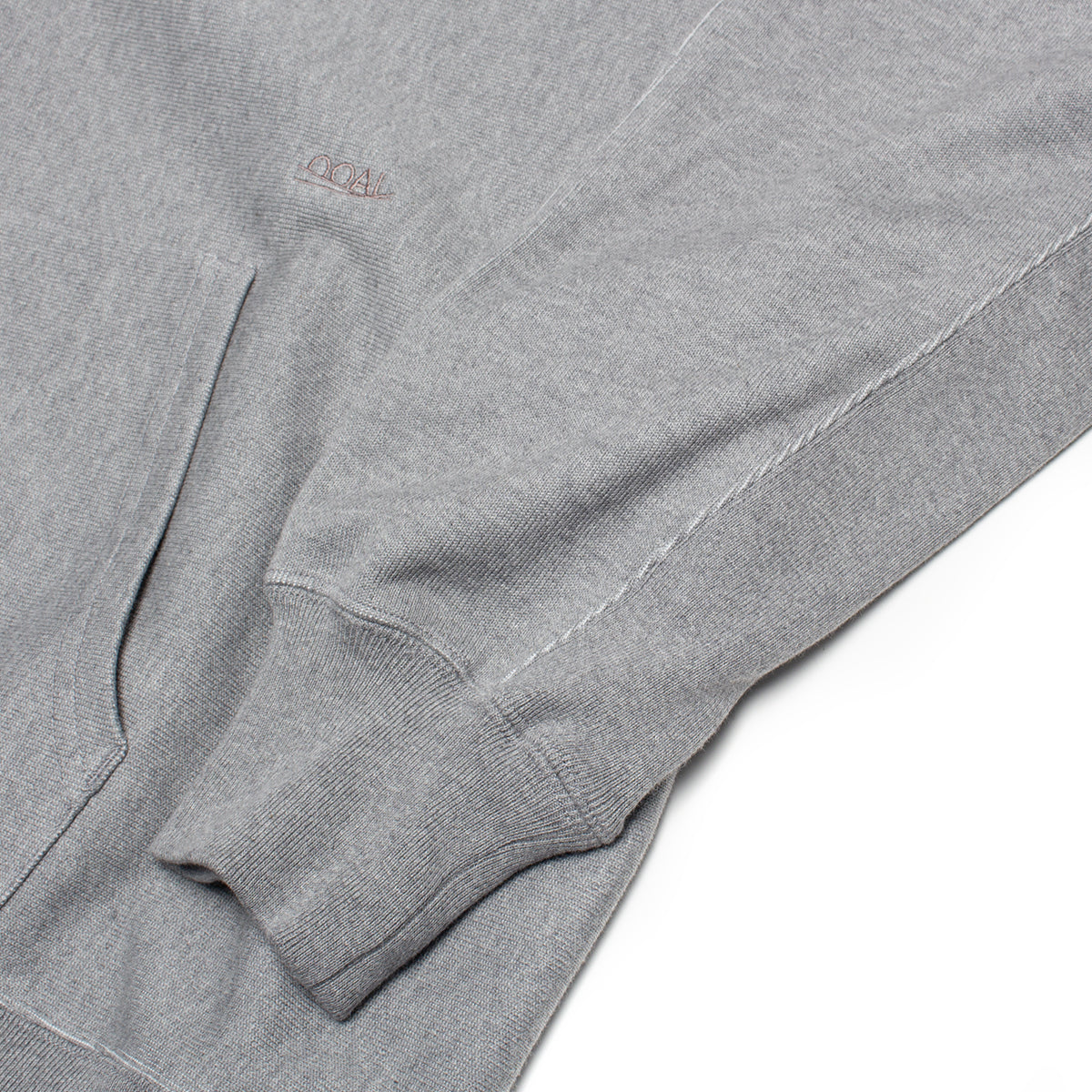 Nanamica - Hooded Sweatshirt
Style # S26SH009U
Color : Heather Gray