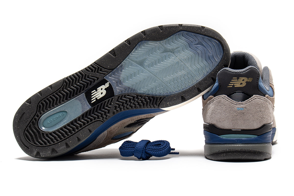 New Balance Numeric - 933 V2
Style # UN933ASB
Color : Mushroom / Stillwater