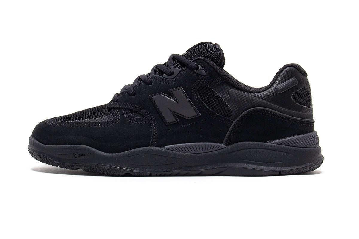 New Balance Numeric - 1010
Style # UN101CR
Color : Black / Black