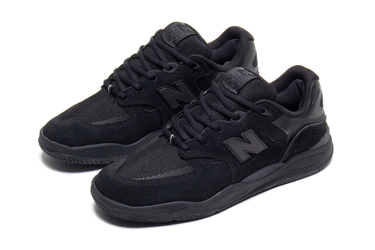 New Balance Numeric - 1010
Style # UN101CR
Color : Black / Black