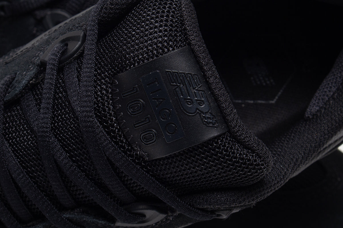 New Balance Numeric - 1010
Style # UN101CR
Color : Black / Black