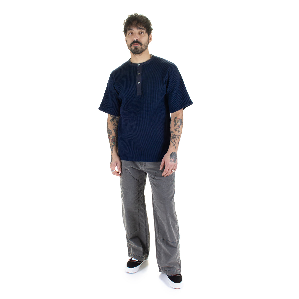 Nanamica - Henry Neck Thermal Sweat T-Shirt
Style # S25SH104U
Color : Navy