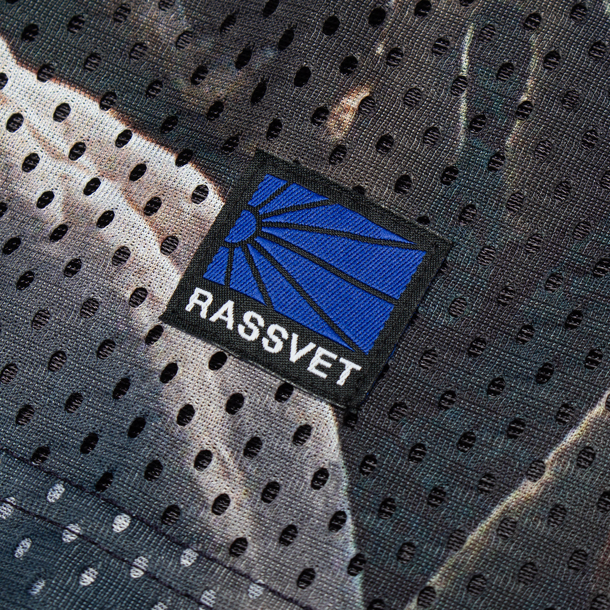 Rassvet - Swan Mesh L/S Polo
Color : Black