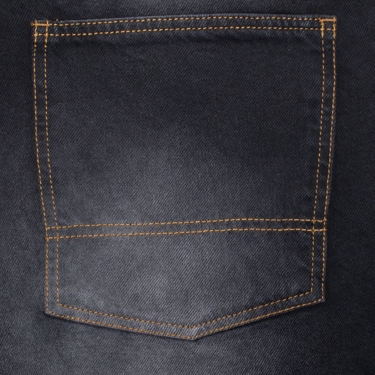 Rassvet - Sun Dyed Baggy Denim Shorts
Color : Black