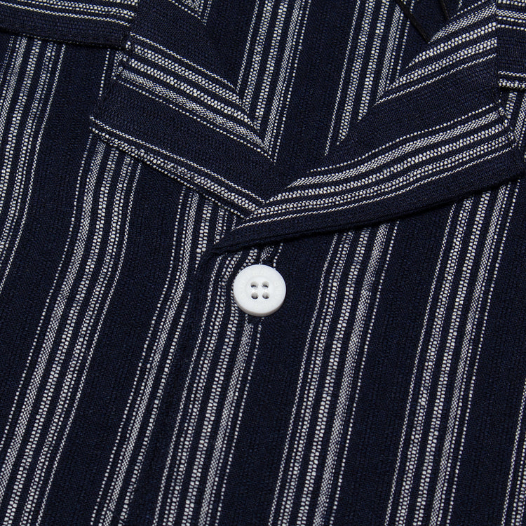 Butter Goods | Vacation T-Shirt
Color : Navy