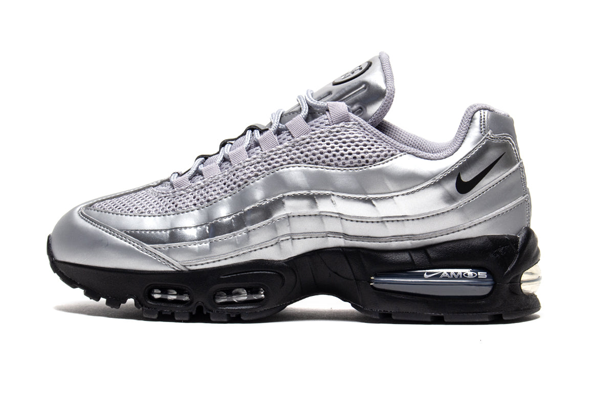 Nike - Air Max 95 Big Bubble
Style # IB6830-002
Color : Metallic Silver / Black