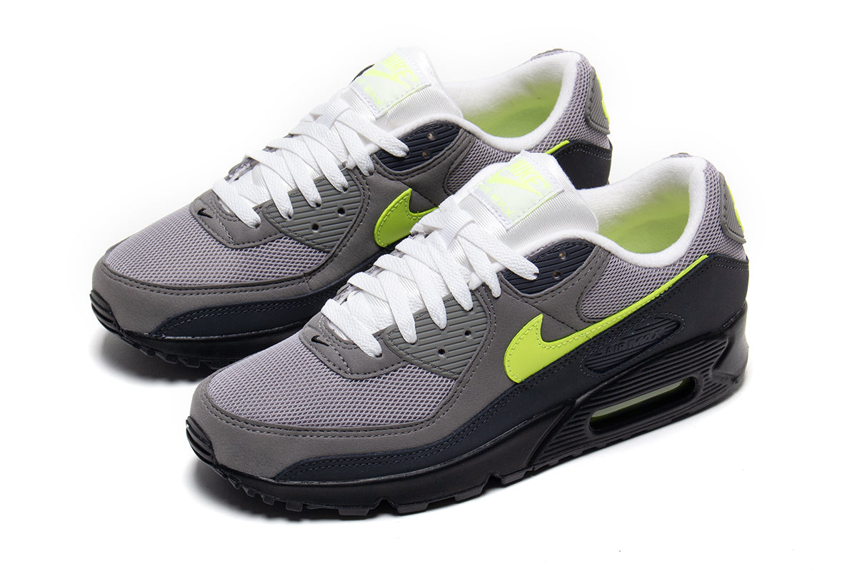 Nike - Air Max 90
Style # IQ0289-010
Color : Black / Neon Yellow / Anthracite