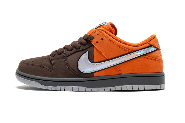 Nike SB - Dunk Low Pro Muni Fast Pass
Style # IR1888-800
Color : Safety Orange / Wolf Grey / Baroque Brown