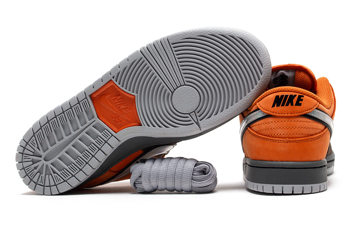 Nike SB - Dunk Low Pro Muni Fast Pass
Style # IR1888-800
Color : Safety Orange / Wolf Grey / Baroque Brown