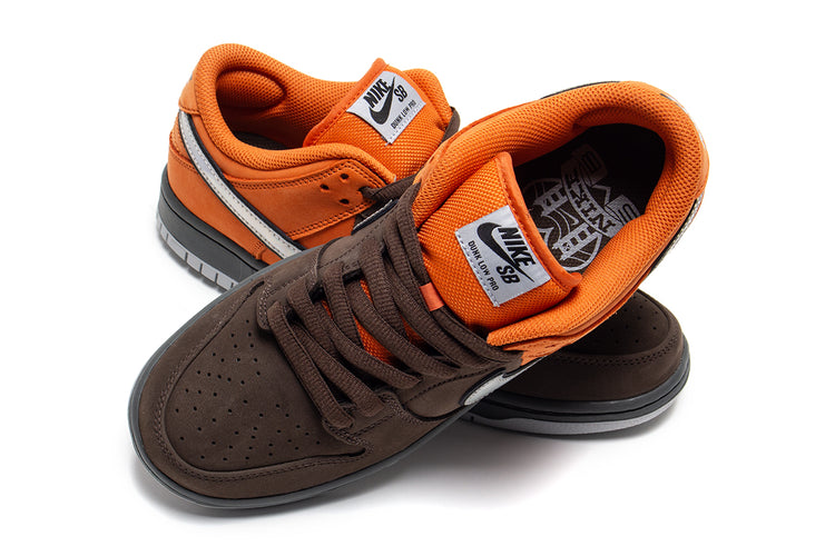 Nike SB - Dunk Low Pro Muni Fast Pass
Style # IR1888-800
Color : Safety Orange / Wolf Grey / Baroque Brown