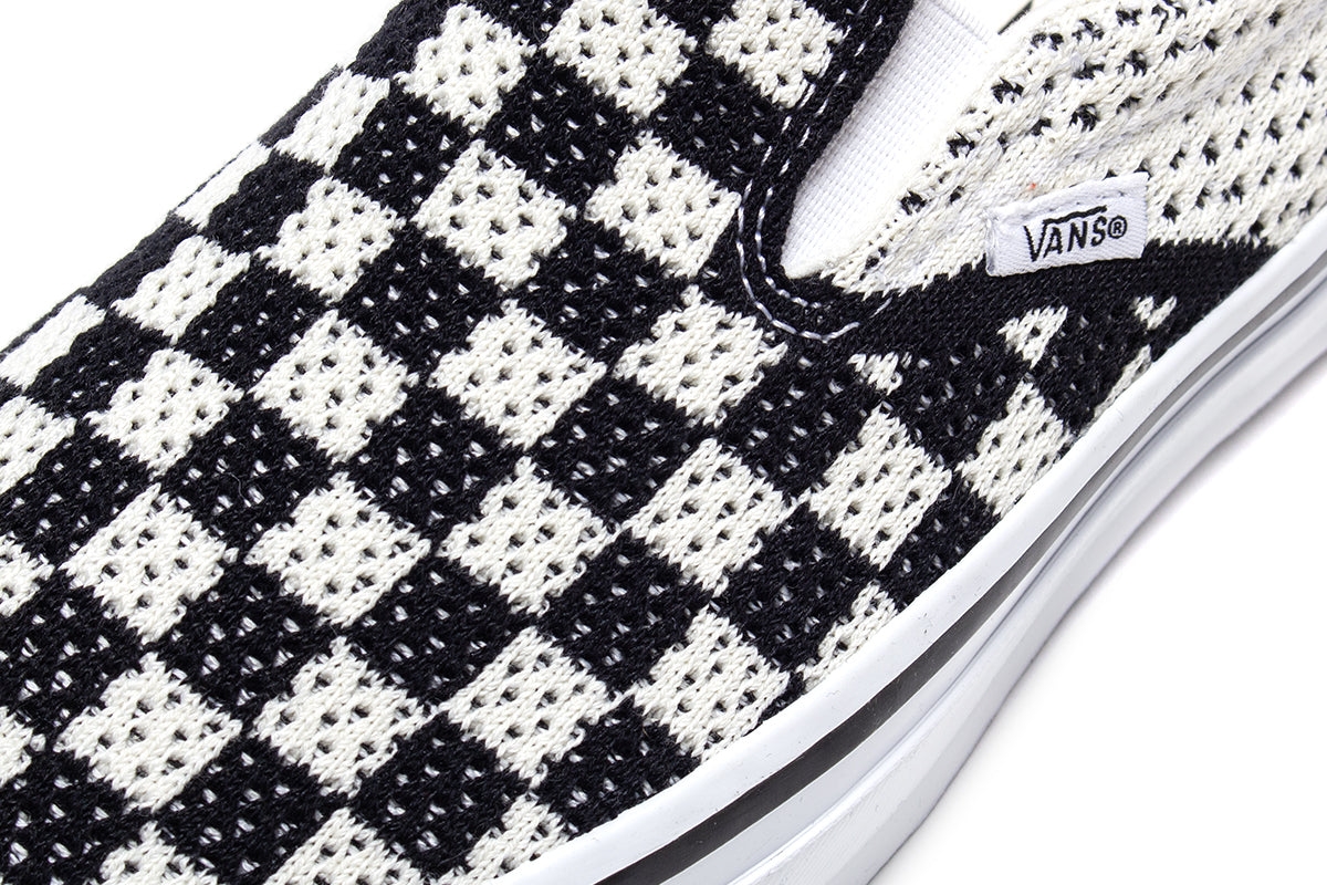 Vans OTW - LX Classic Slip-On 98
Style # VN000EG11KP1
Color : Checkerboard Black