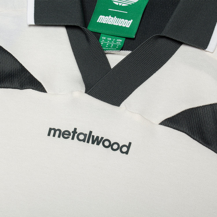 Adidas Originals x Metalwood Polo Shirt
Style # JY7255
Color : Chalk White