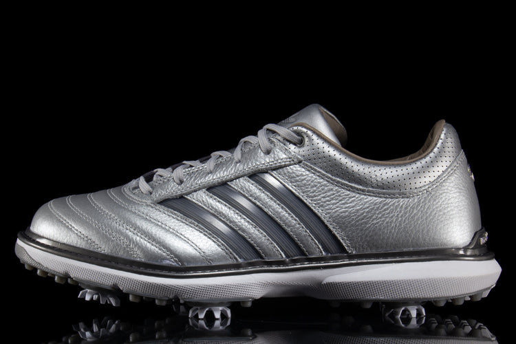Adidas Originals x Metalwood MC70
Style # JQ7260
Color : Silver Metallic / Iron Metallic / Grey Six