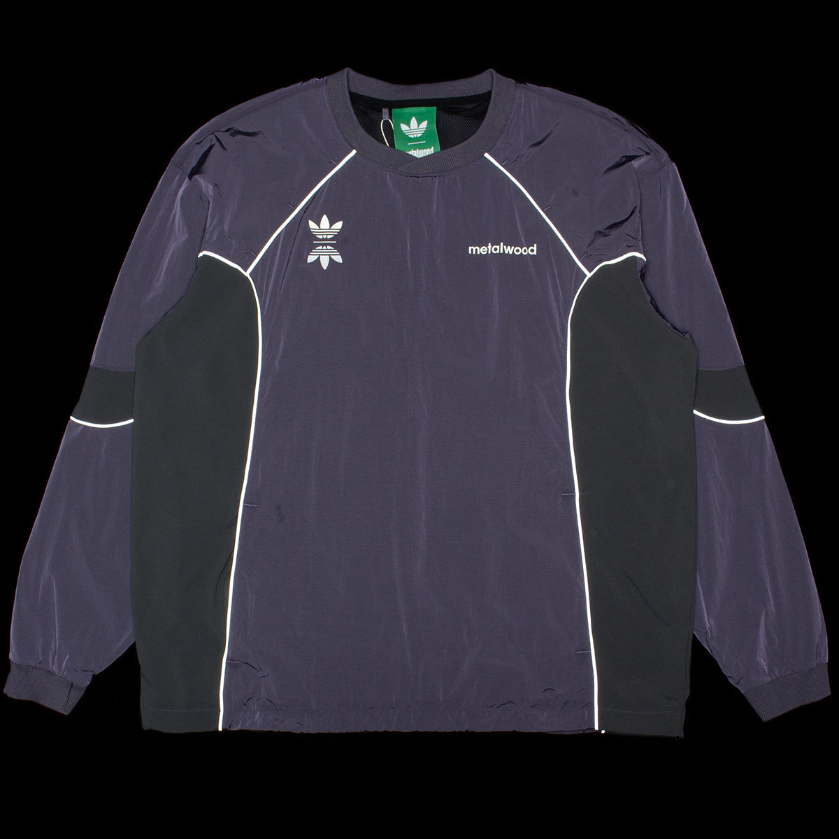 Adidas Originals x Metalwood Windbreaker
Style # JY7272
Color : Preloved Purple