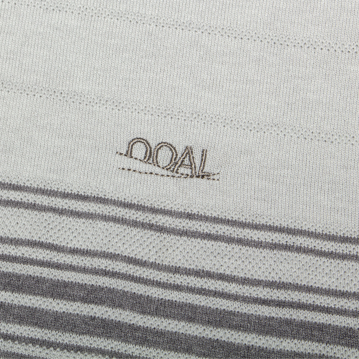 Nanamica - Stripe T-Shirt
Style # S26ST037U
Color : Light Grey