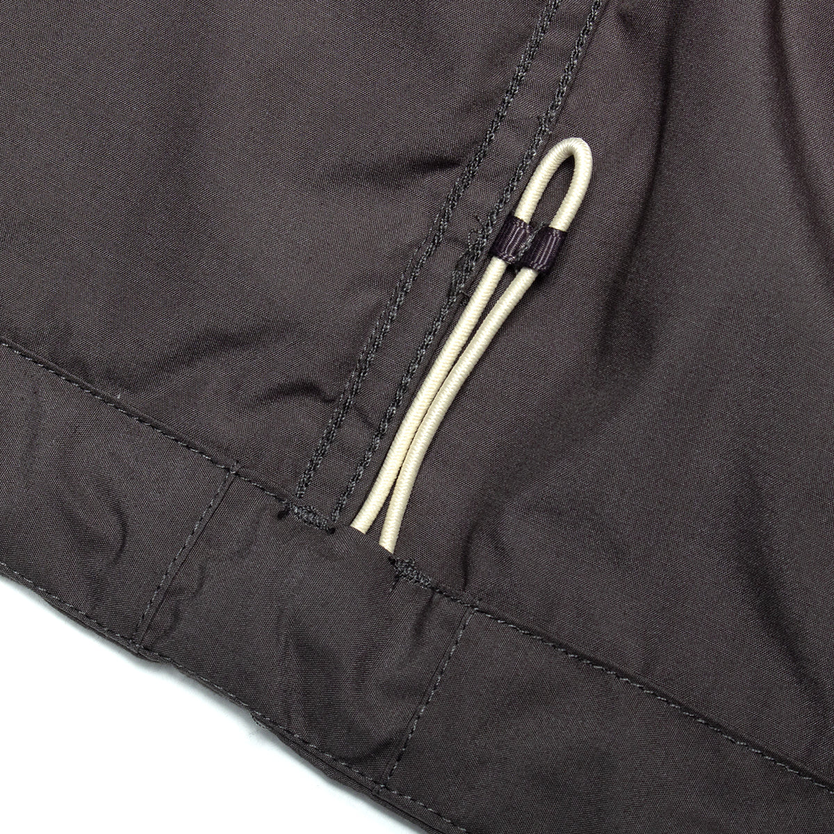 Nanamica - Hooded Deck Jacket
Style # S25FA012U
Color : Charcoal